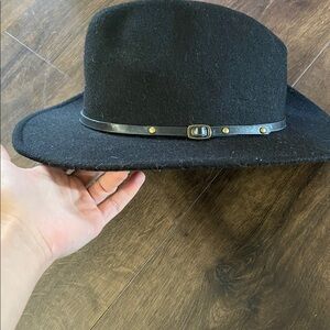Black Wool Fedora Hat with Leather Band pengchang